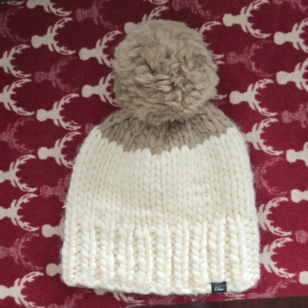 Echi Cream and Tan Pom-Pom Hat